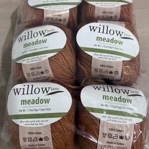 Willow Yarns Meadow in Brown